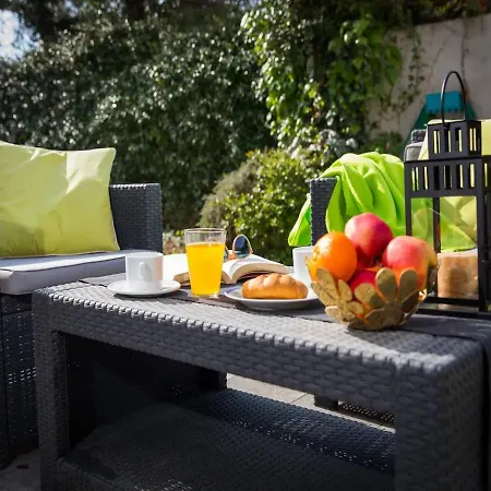 City Holiday Apartment