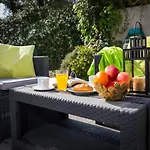 City Holiday Apartment