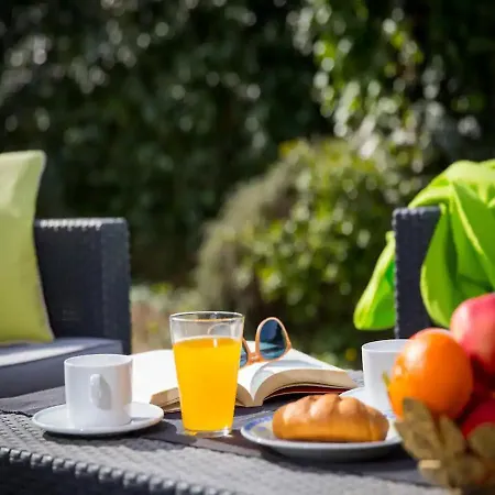 City Holiday Apartment Apartamento