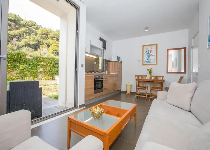 Apartament City Holiday Apartment