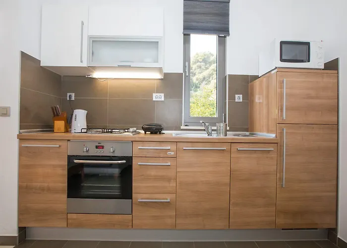 City Holiday Apartment *