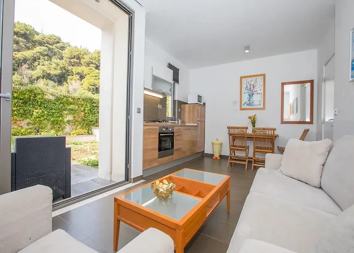 City Holiday Apartment Appartement