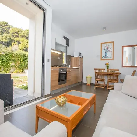 Appartement City Holiday Apartment